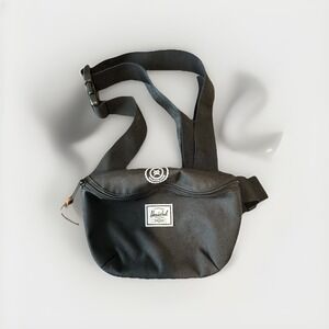 Herschel Supply Co. Fanny Pack Black